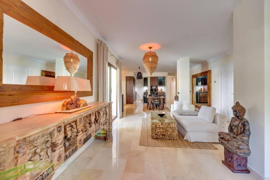 Beachfront Marbellac