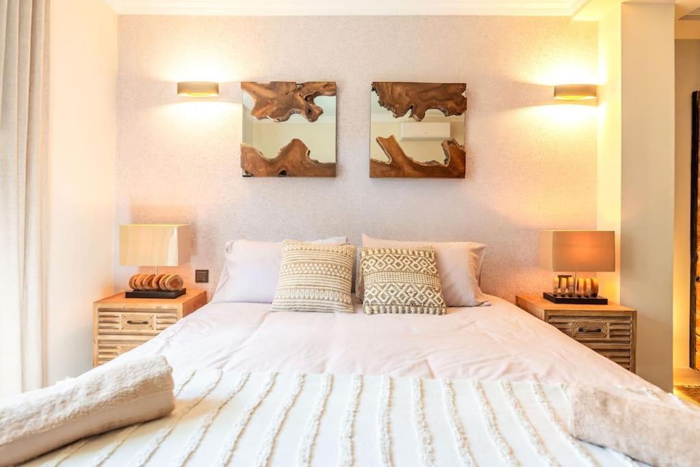 Beachfront Appartement Marbellac